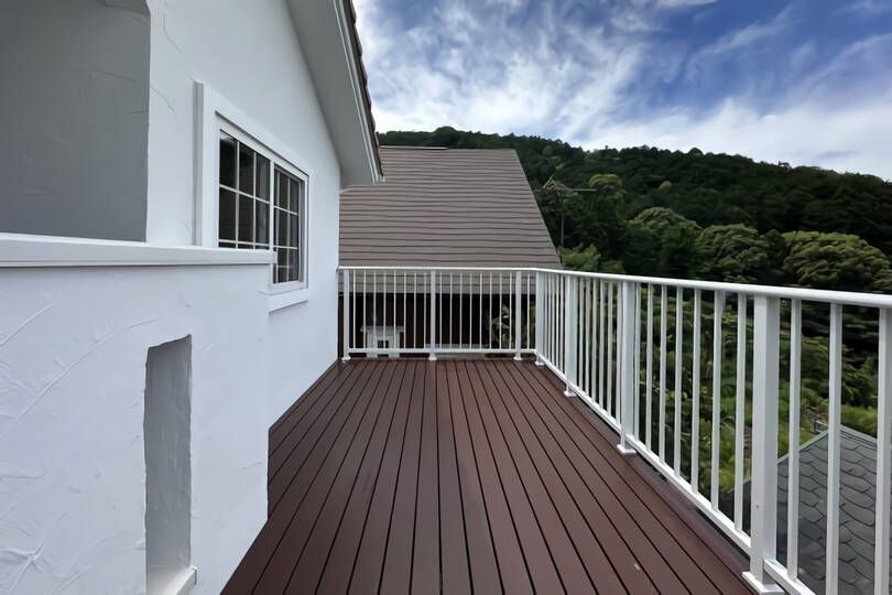 ウッドデッキ