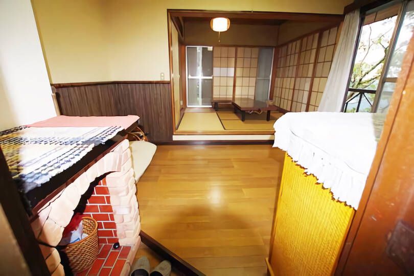熱海自然郷・山々の借景＆相模湾遠望する温泉と茶室のある中古戸建