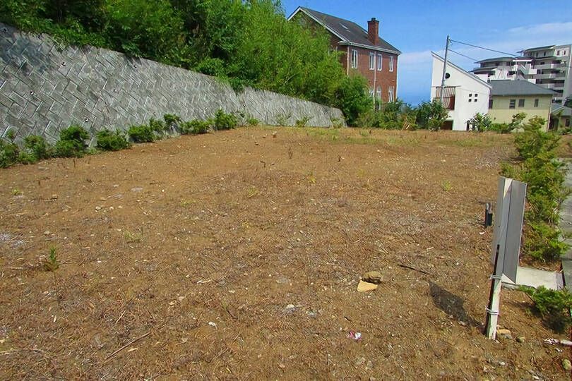 熱海市伊豆山・南向きで住環境良好の永住型分譲地