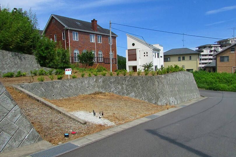 熱海市伊豆山・南向きで住環境良好の永住型分譲地