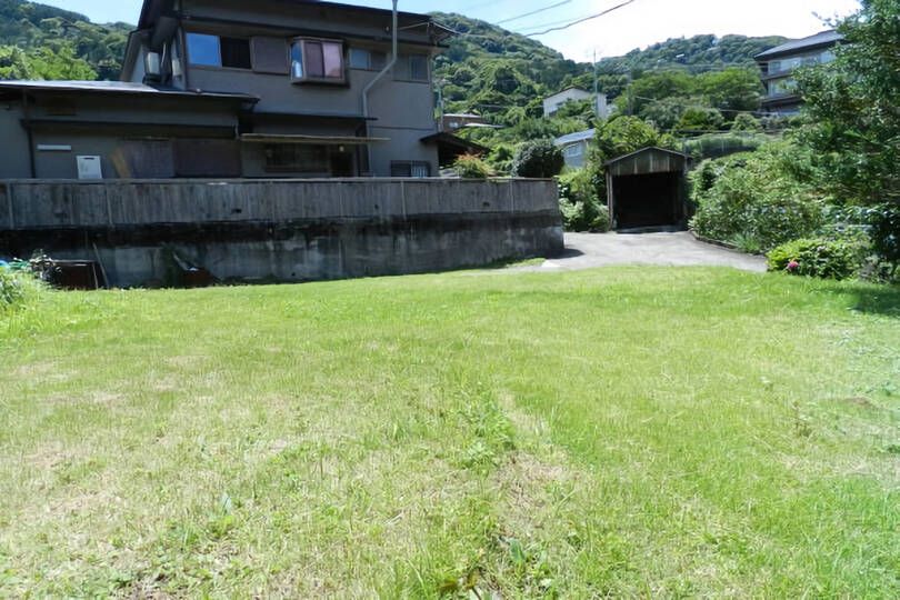 熱海市下多賀・駅徒歩圏の平坦で日照良好の売地