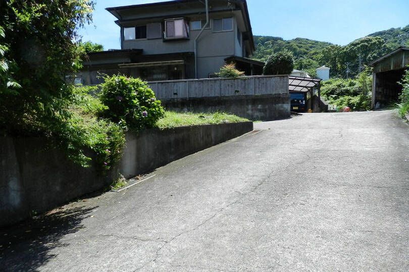 熱海市下多賀・駅徒歩圏の平坦で日照良好の売地