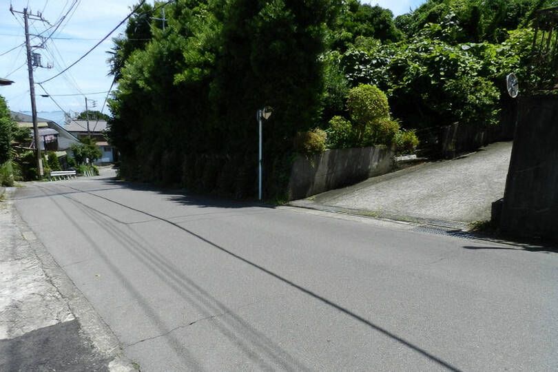 熱海市下多賀・駅徒歩圏の平坦で日照良好の売地