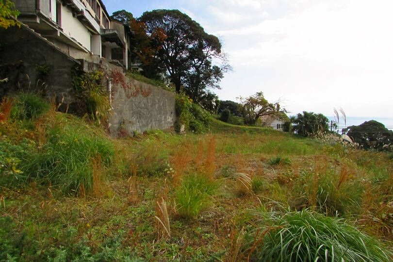 熱海市伊豆山・約６４５坪の広大な敷地