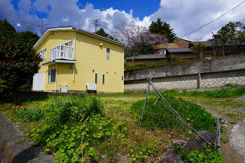 湯河原町吉浜・敷地約４７坪の海を遠望する住環境良好な売地