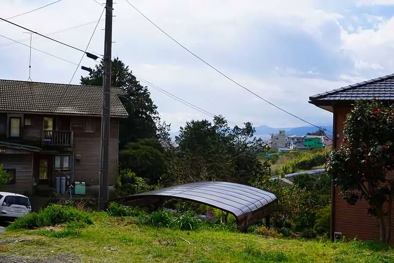 湯河原町吉浜・敷地約４７坪の海を遠望する住環境良好な売地