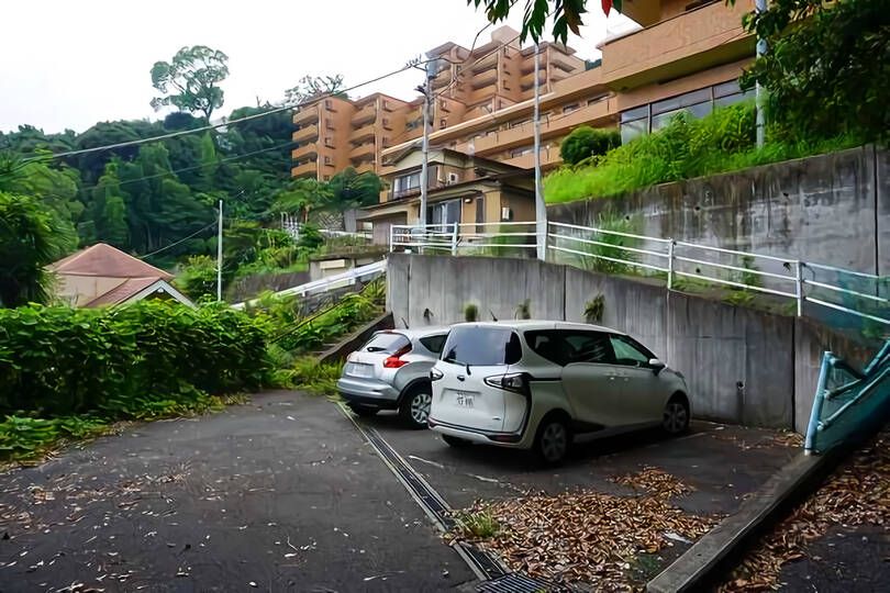 熱海市水口町２丁目・敷地約２７４坪で高台より市街・海・花火大会望む温泉付売地