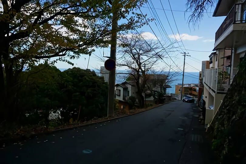 熱海市林が丘町・高台より相模湾を遠望する売地
