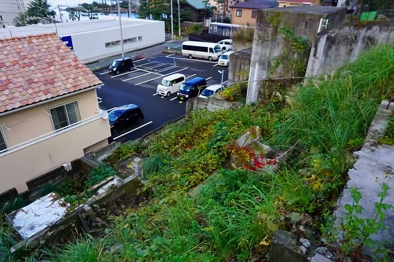 熱海市和田町・海＆花火望む生活便良好の温泉付売地