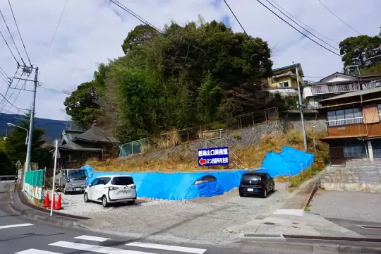 熱海市上宿町・敷地約182坪 生活便良好の温泉引込可能な売地