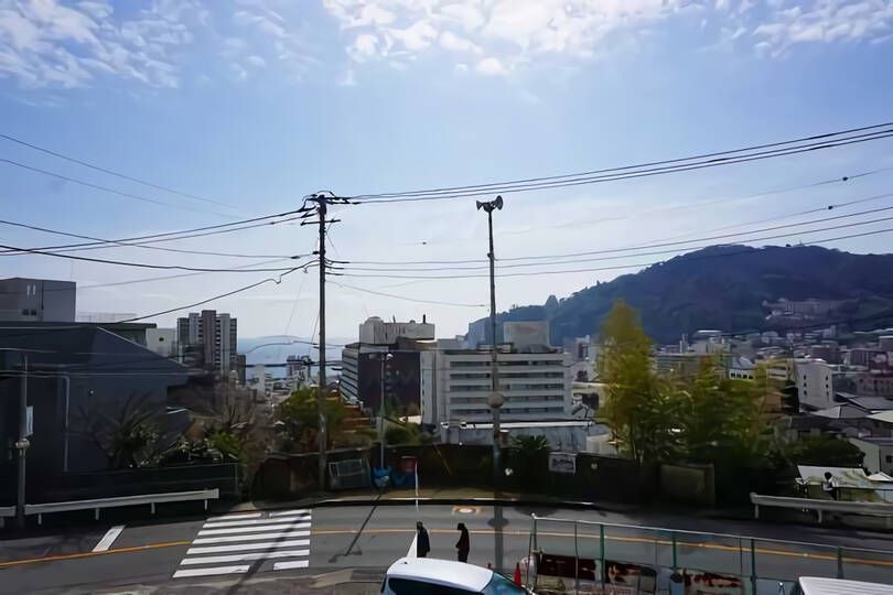 熱海市上宿町・敷地約182坪　生活便良好の温泉引込可能な売地