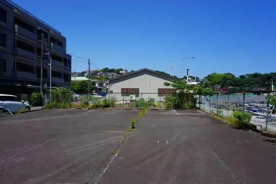 真鶴町真鶴・漁港目の前の敷地約143坪 駅から徒歩15分の売地