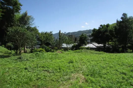 熱海市西山町・敷地約431坪 広大で平坦な温泉引込可能な売地