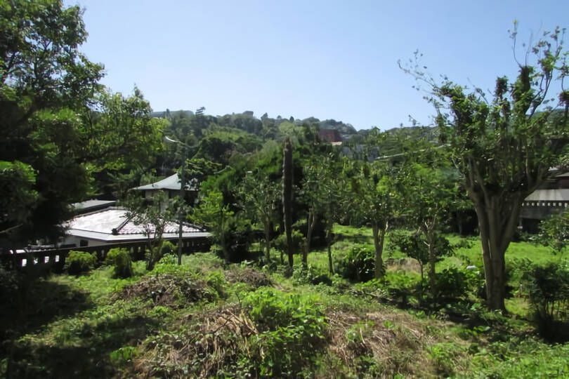 熱海市西山町・敷地約431坪　広大で平坦な温泉引込可能な売地