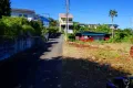 現地