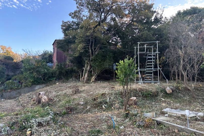 熱海市網代・緑豊かな自然に囲まれた温泉引込可能な売地　約250坪