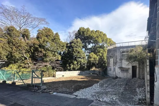 熱海市桜町・敷地約71坪 温泉引込可 住宅&アパート用地に最適な売地