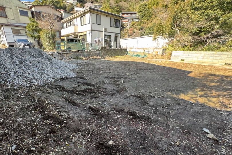 現地