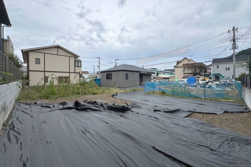 現地