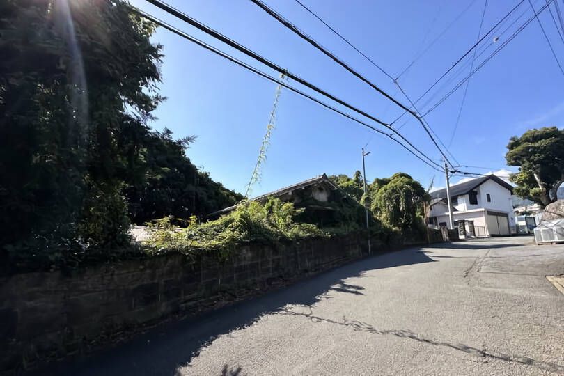 現地