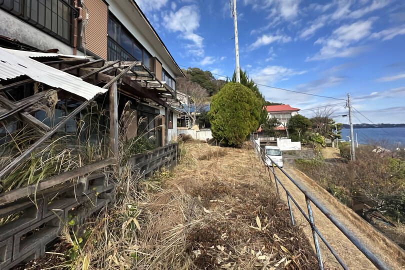 熱海市伊豆山・海と緑に包れた自然の静けさの住環境 売地約673.68坪