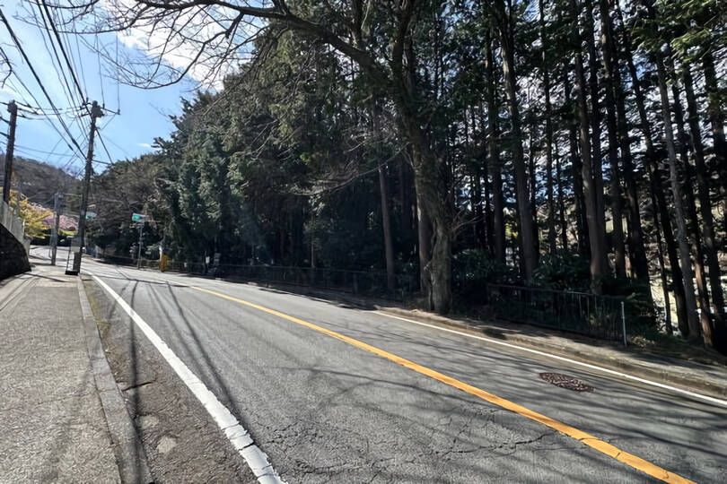 熱海市泉・緑に包まれる安らぎのある広大な敷地　約1915坪