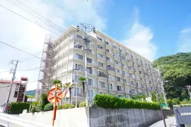 【高台の絶景】海・市街地・真鶴半島を望む静寂のリゾート