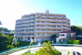 真鶴駅徒歩6分|相模湾の海景を望む国道沿いマンション